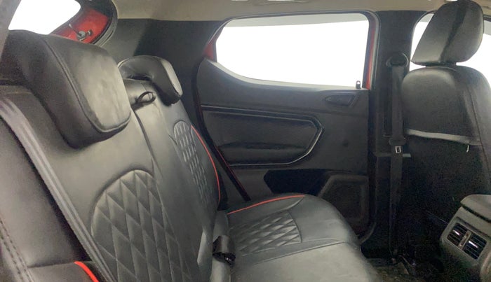 2023 Renault Kiger RXZ TURBO CVT, Petrol, Automatic, 19,640 km, Right Side Rear Door Cabin