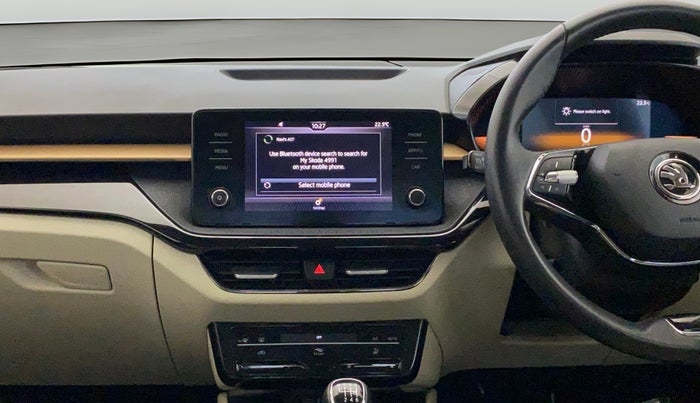 2022 Skoda SLAVIA STYLE 1.5L TSI MT, Petrol, Manual, 17,788 km, Air Conditioner