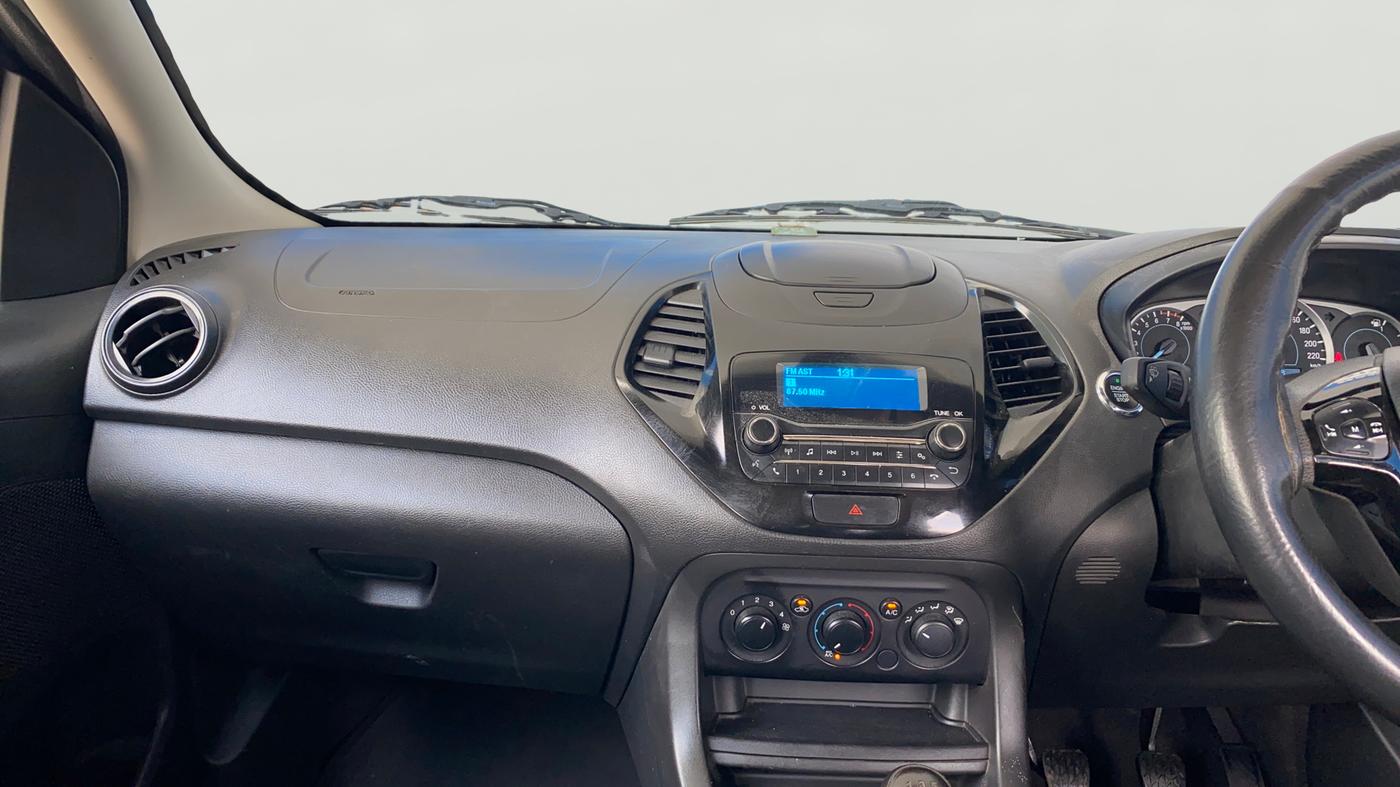 2021 Ford New Figo TITANIUM 1.2 PETROL MT, Petrol, Manual, 83,148 km, Air Conditioner