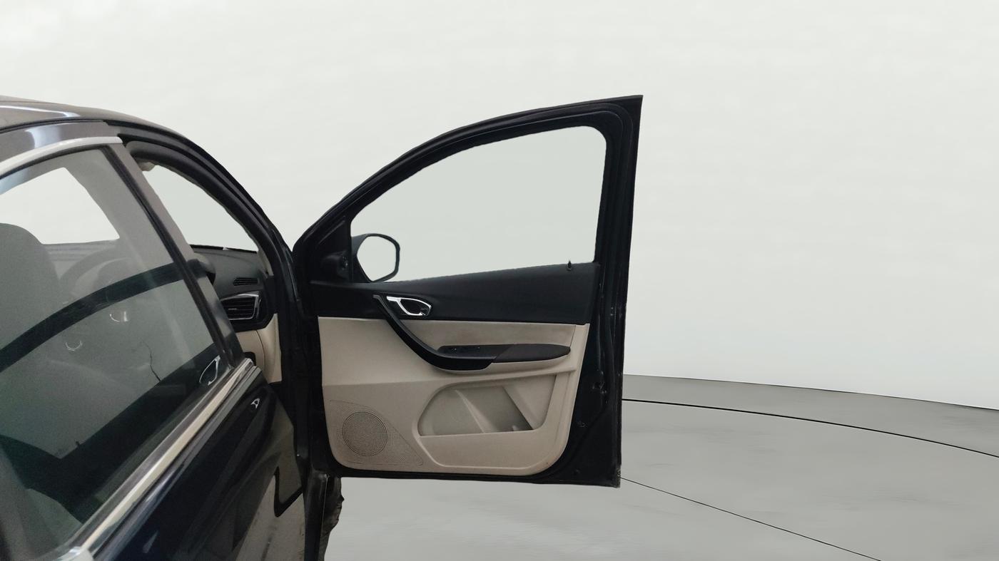 2022 Tata TIGOR XZ PLUS CNG, CNG, Manual, 76,762 km, RHS Front Door