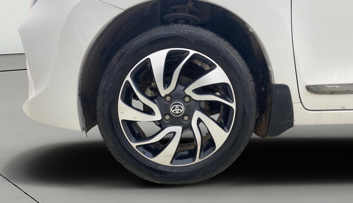 2020 Toyota Glanza G, Petrol, Manual, 70,192 km, Left Front Wheel