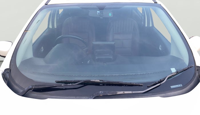 2018 Ford Ecosport TITANIUM 1.5L DIESEL, Diesel, Manual, 1,16,297 km, Front Windshield