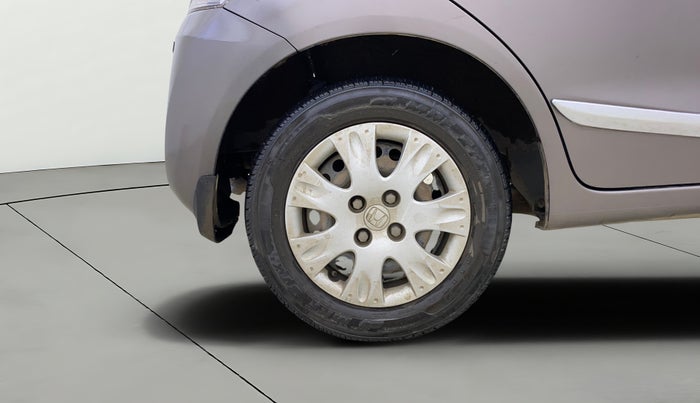 2015 Honda Brio S MT, Petrol, Manual, 47,790 km, Right Rear Wheel