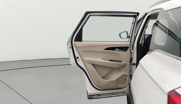 2021 MG HECTOR SHARP 1.5 DCT PETROL, Petrol, Automatic, 81,477 km, LHS Rear Door