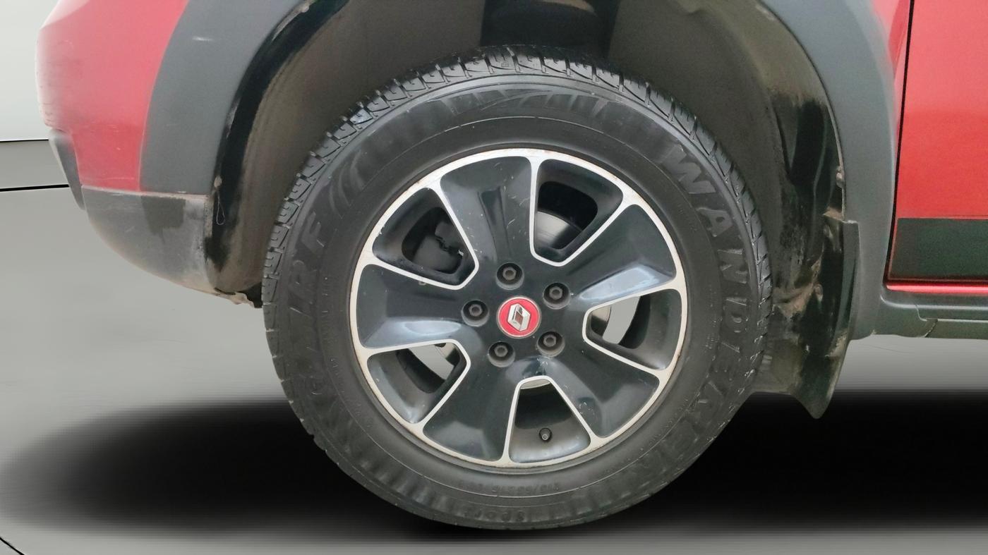 2018 Renault Duster RXS CVT, CNG, Automatic, 74,349 km, Left Front Wheel