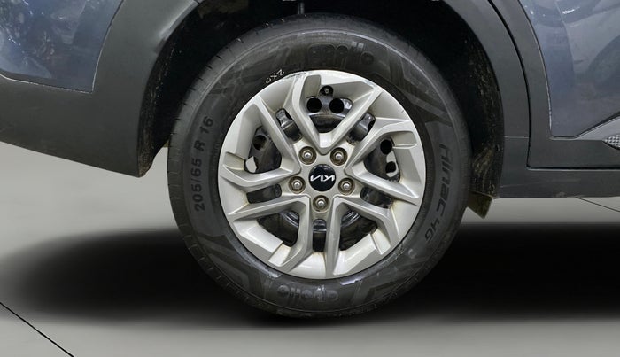 2023 KIA CARENS PRESTIGE 1.5 DIESEL 7 STR, Diesel, Manual, 77,338 km, Right Rear Wheel