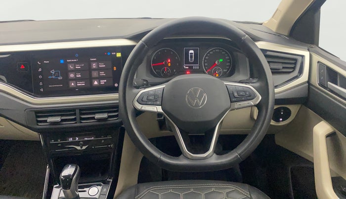 2024 Volkswagen VIRTUS HIGHLINE TSI 1.0 AT, Petrol, Automatic, 15,985 km, Steering Wheel Close Up