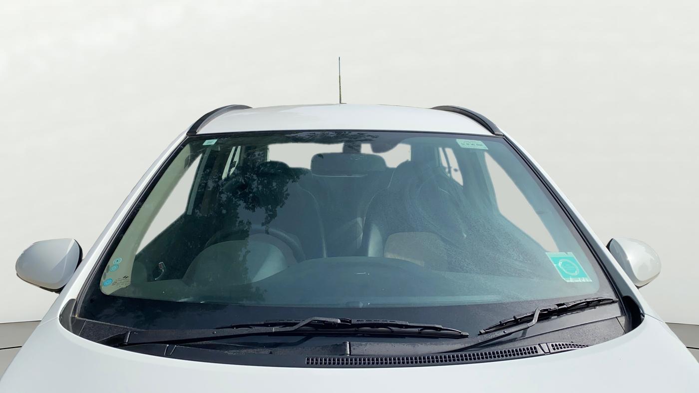 2019 Hyundai Grand i10 SPORTZ AT 1.2 KAPPA VTVT, Petrol, Automatic, 32,576 km, Front Windshield