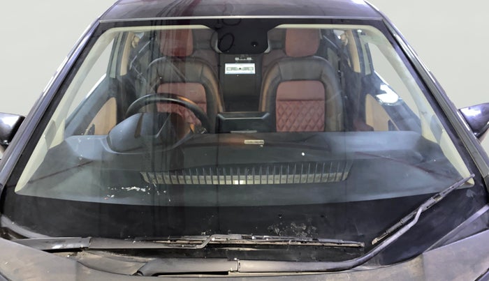2021 Tata ALTROZ XT DIESEL, Diesel, Manual, 92,177 km, Front Windshield