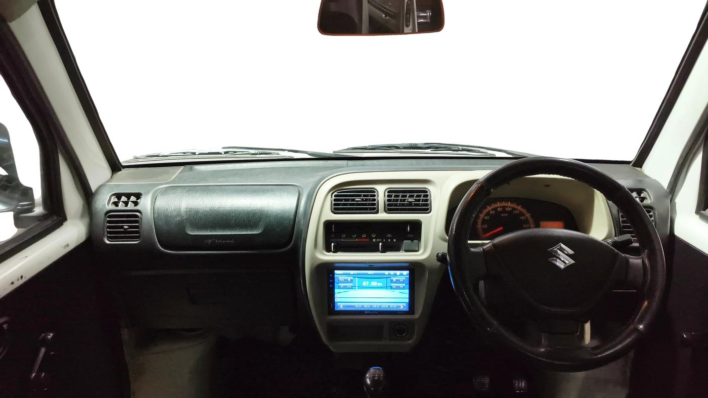 2022 Maruti Eeco 7 STR STD(O), Petrol, Manual, 47,917 km, Dashboard