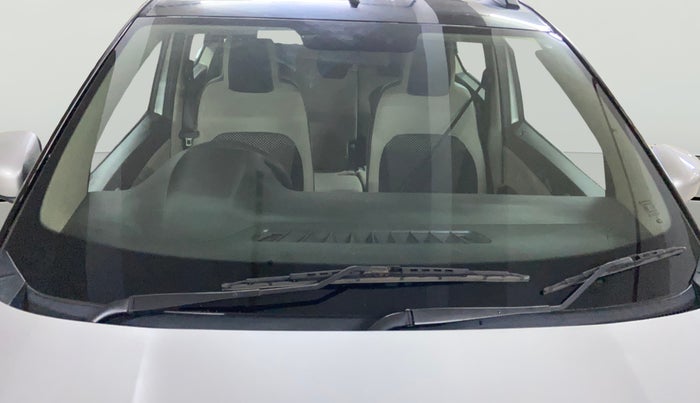 2020 Renault TRIBER RXZ, Petrol, Manual, 59,021 km, Front Windshield