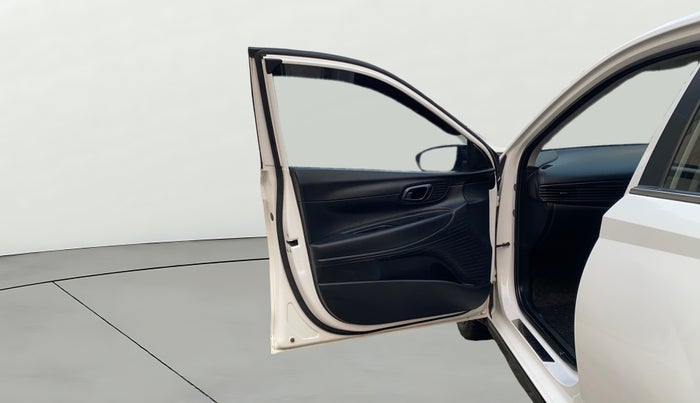 2023 Hyundai NEW I20 SPORTZ 1.2 MT, Petrol, Manual, 31,108 km, LHS Front Door