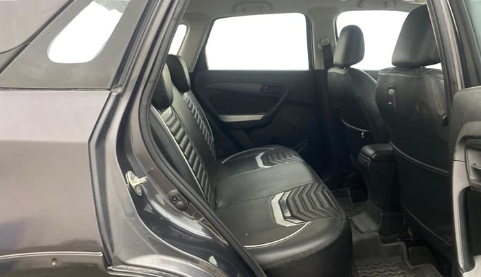 2021 Maruti Vitara Brezza VXI, Petrol, Manual, 62,439 km, Right Side Rear Door Cabin
