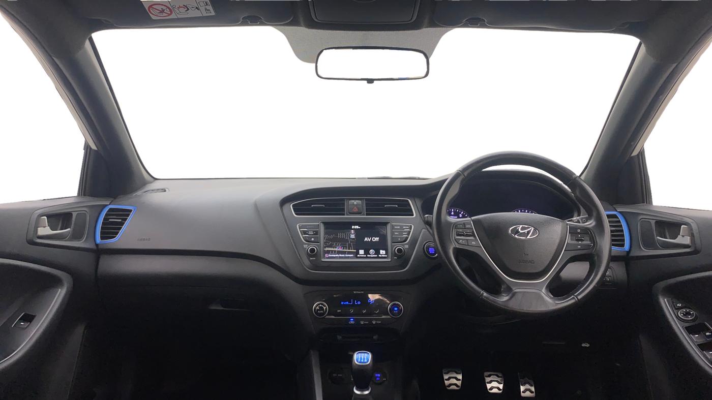 2018 Hyundai i20 Active 1.2 SX, Petrol, Manual, 1,04,549 km, Dashboard