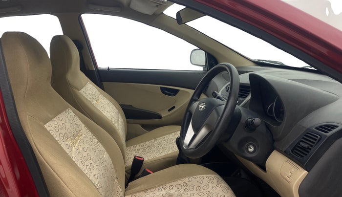 2018 Hyundai Eon 1.0 MAGNA + (O), Petrol, Manual, 31,102 km, Right Side Front Door Cabin