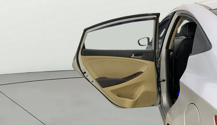 2016 Hyundai Verna 1.6 CRDI S, Diesel, Manual, 1,20,751 km, LHS Rear Door