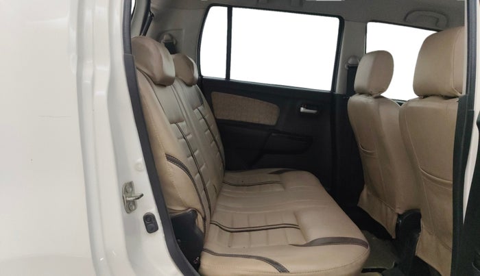 2018 Maruti Wagon R 1.0 VXI, Petrol, Manual, 42,943 km, Right Side Rear Door Cabin