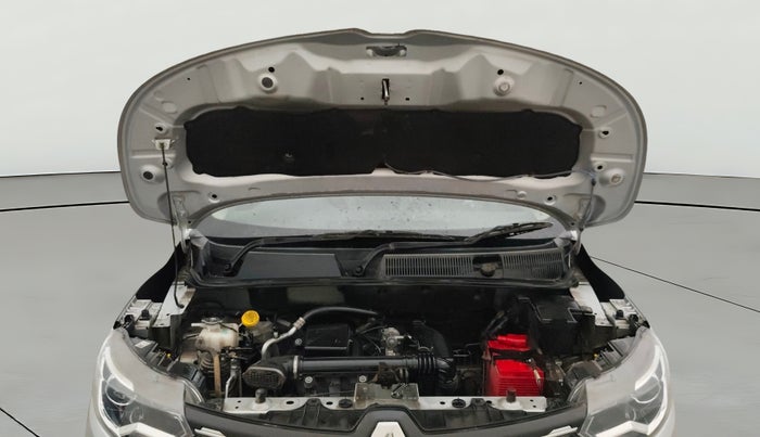 2022 Renault TRIBER RXZ AMT, Petrol, Automatic, 28,081 km, Open Bonet