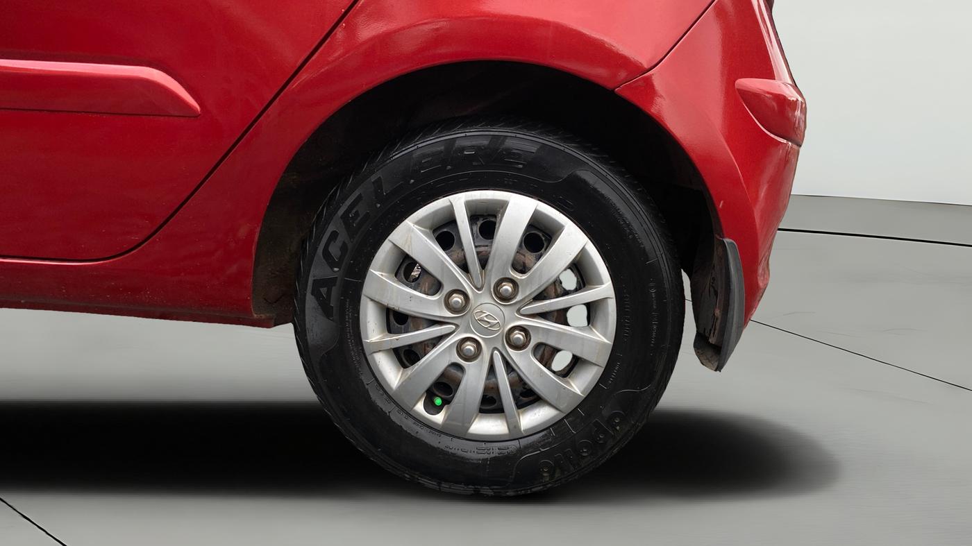 2013 Hyundai i10 SPORTZ 1.2, Petrol, Manual, 29,491 km, Left Rear Wheel