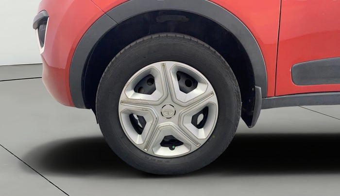 2019 Tata NEXON XMA PETROL, Petrol, Automatic, 33,035 km, Left Front Wheel