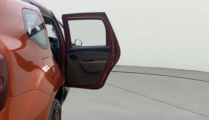 2019 Renault Duster RXS PETROL, Petrol, Manual, 40,770 km, RHS Rear Door