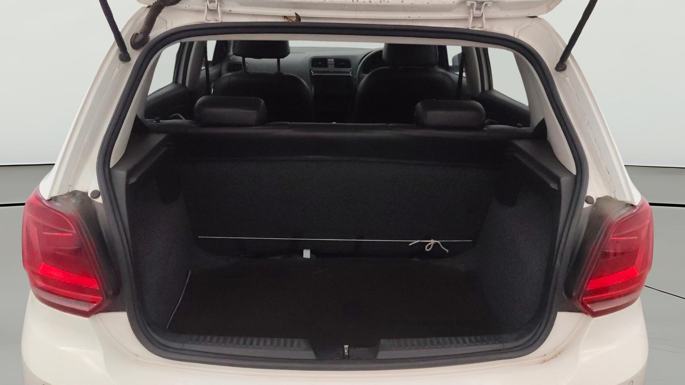 2020 Volkswagen Polo TRENDLINE 1.0L, Petrol, Manual, 80,392 km, Boot Open Zoomed View