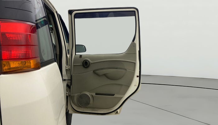 2013 Mahindra Quanto C4, Diesel, Manual, 48,755 km, RHS Rear Door