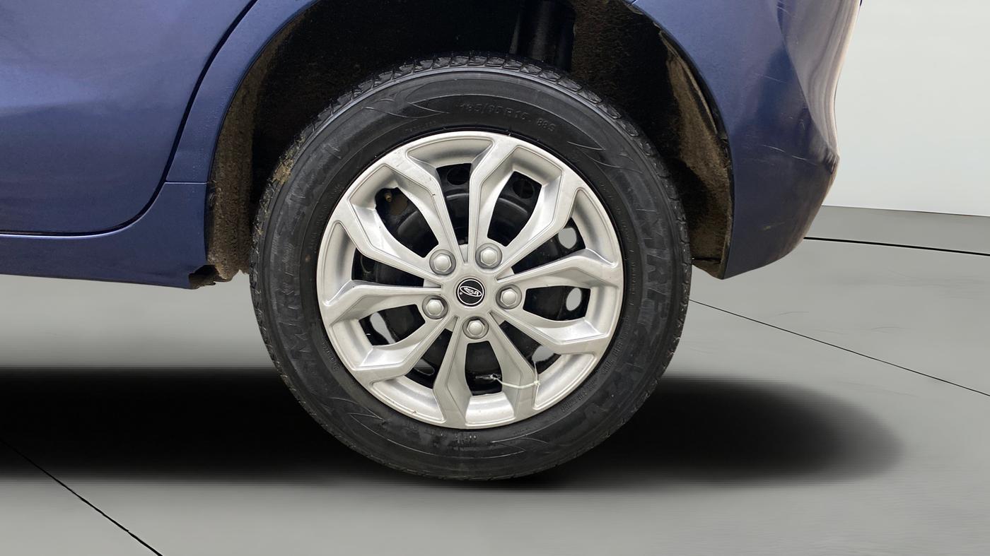 2019 Maruti Baleno DELTA PETROL 1.2, Petrol, Manual, 39,991 km, Left Rear Wheel