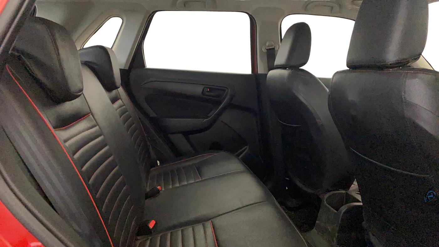 2021 Maruti Vitara Brezza VXI, Petrol, Manual, 52,709 km, Right Side Rear Door Cabin
