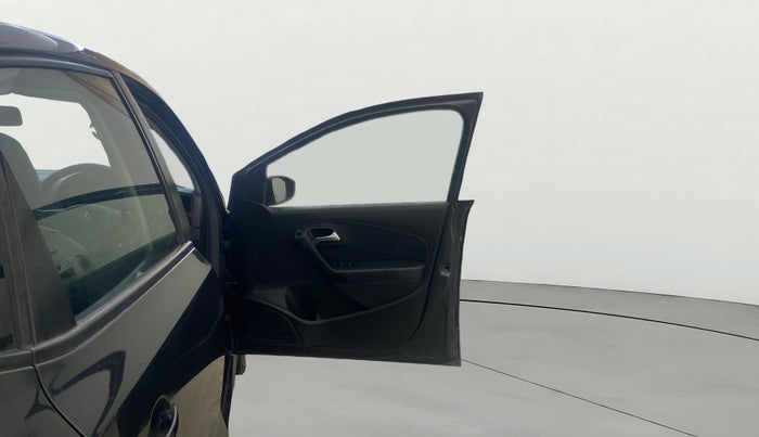 2018 Volkswagen Ameo COMFORTLINE 1.0L, Petrol, Manual, 52,897 km, RHS Front Door