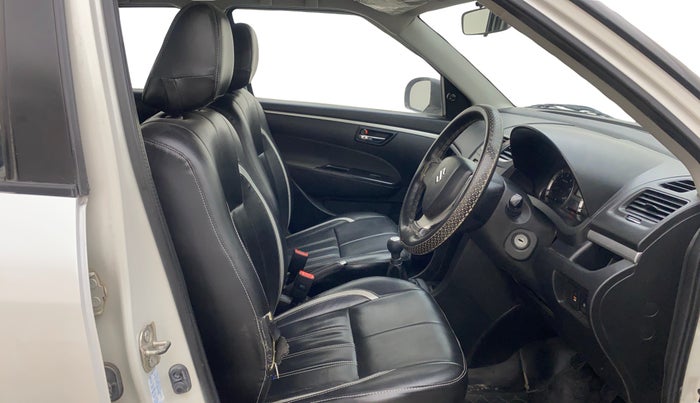 2016 Maruti Swift VDI, Diesel, Manual, 77,854 km, Right Side Front Door Cabin