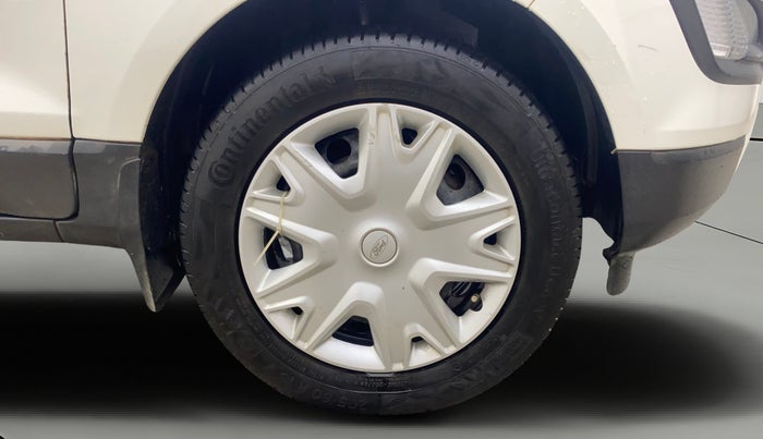 2018 Ford Ecosport TREND + 1.5L PETROL AT, Petrol, Automatic, 74,131 km, Right Front Wheel