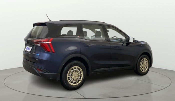 2022 Mahindra XUV700 MX P MT 5 STR, Petrol, Manual, 20,736 km, Right Back Diagonal