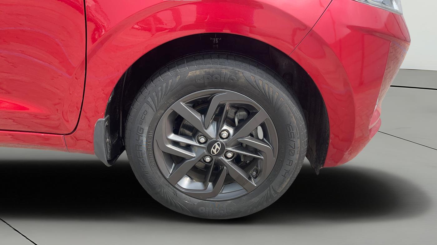 2021 Hyundai GRAND I10 NIOS SPORTZ U2 AMT 1.2 CRDI, Diesel, Automatic, 28,145 km, Right Front Wheel