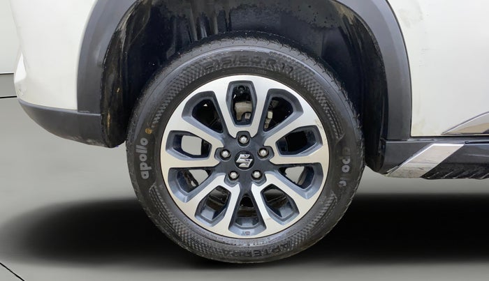 2022 Maruti Grand Vitara ALPHA SMART HYBRID AT, Petrol, Automatic, 17,513 km, Right Rear Wheel