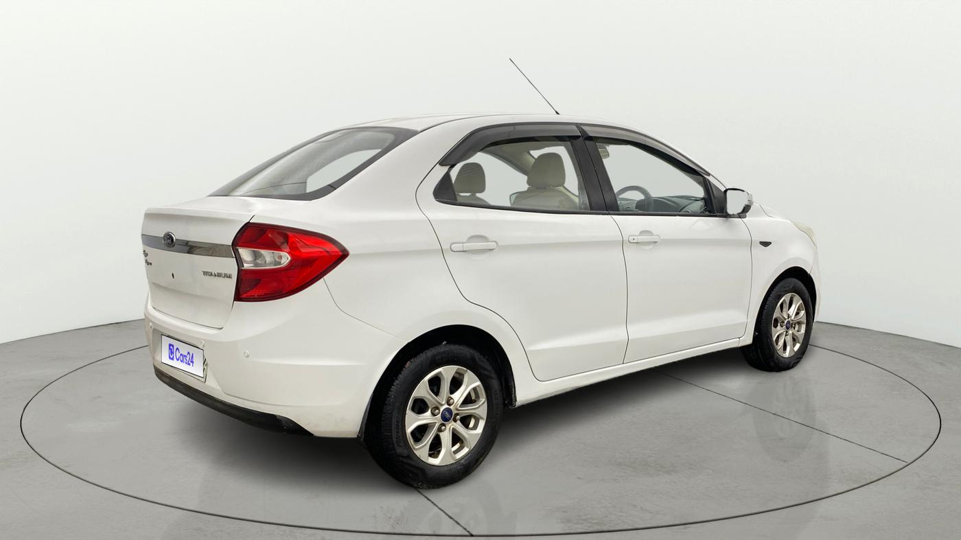 2017 Ford Figo Aspire TITANIUM 1.2 PETROL, Petrol, Manual, 98,248 km, Right Back Diagonal