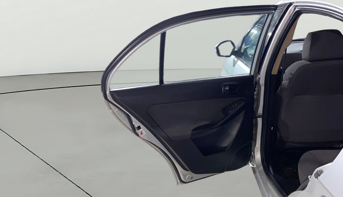 2016 Tata Bolt XM REVOTRON, Petrol, Manual, 55,482 km, LHS Rear Door