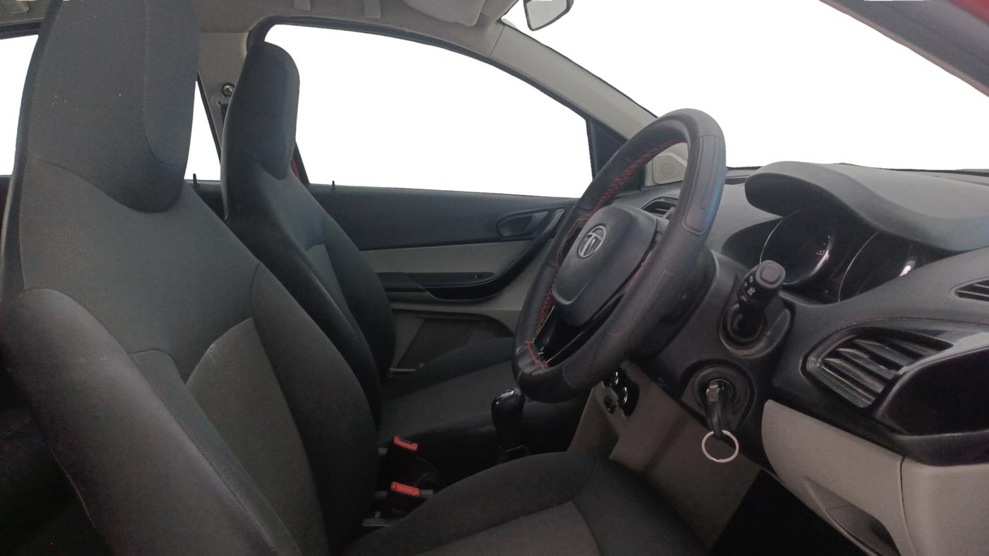 2019 Tata Tiago XT PETROL, Petrol, Manual, 82,100 km, Right Side Front Door Cabin