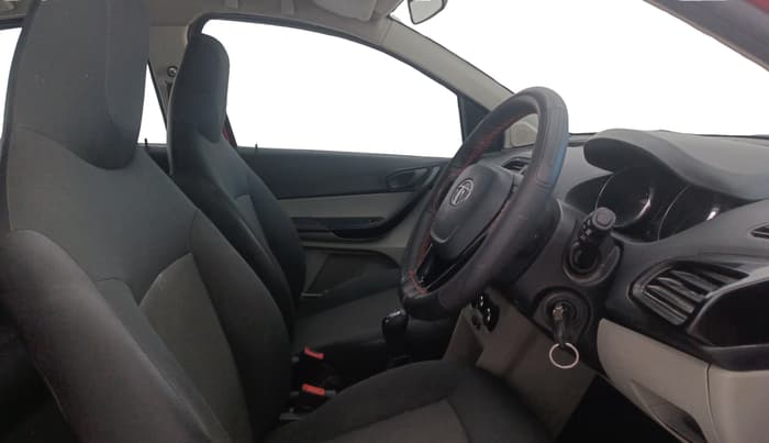 2019 Tata Tiago XT PETROL, Petrol, Manual, 82,100 km, Right Side Front Door Cabin