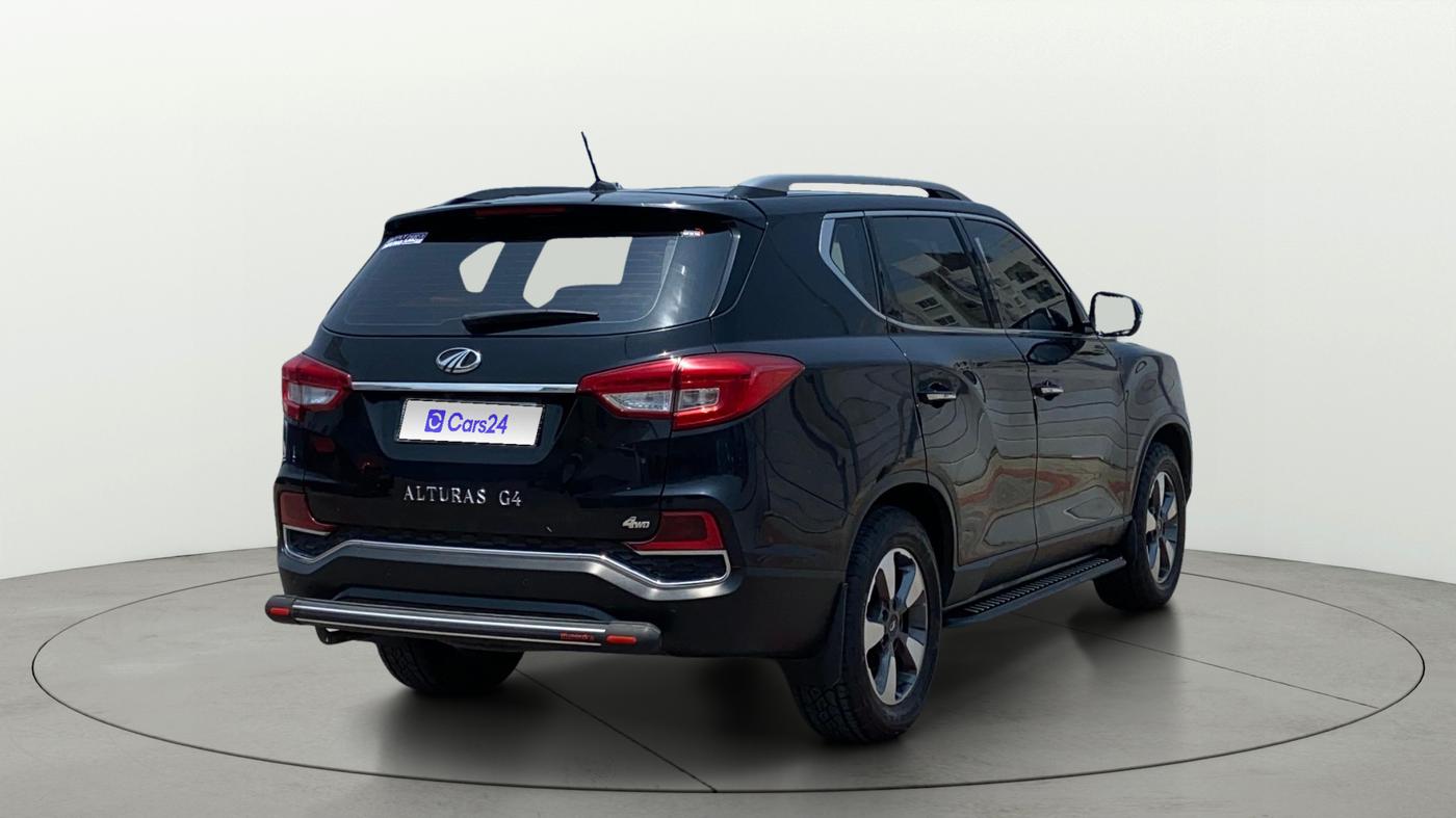 2019 Mahindra ALTURAS G4 4WD AT, Diesel, Automatic, 1,43,089 km, Right Back Diagonal