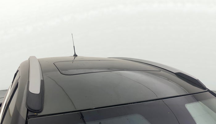 2022 Tata NEXON XMA SUNROOF PETROL, Petrol, Automatic, 17,562 km, Roof