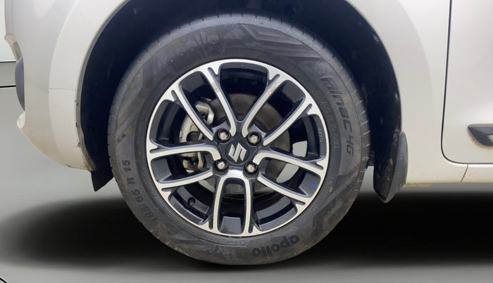 2022 Maruti Swift ZXI PLUS AMT, Petrol, Automatic, 28,024 km, Left Front Wheel