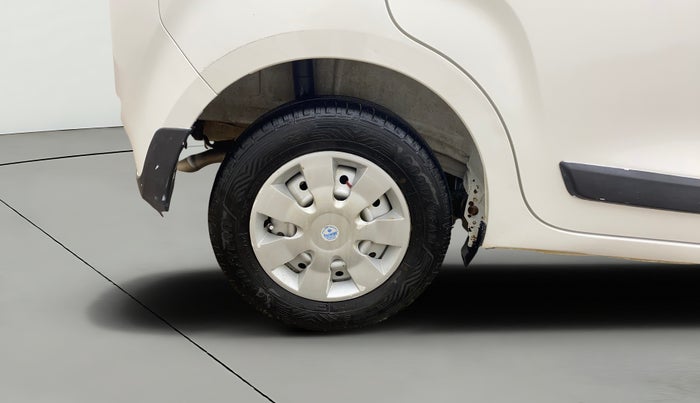 2021 Maruti New Wagon-R LXI CNG 1.0, CNG, Manual, 88,917 km, Right Rear Wheel
