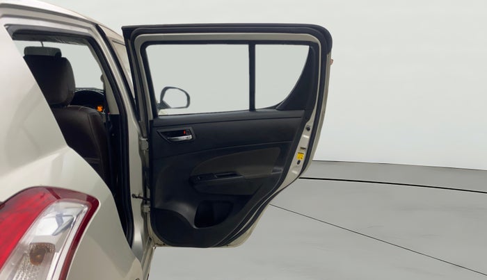 2015 Maruti Swift VXI, Petrol, Manual, 17,787 km, RHS Rear Door