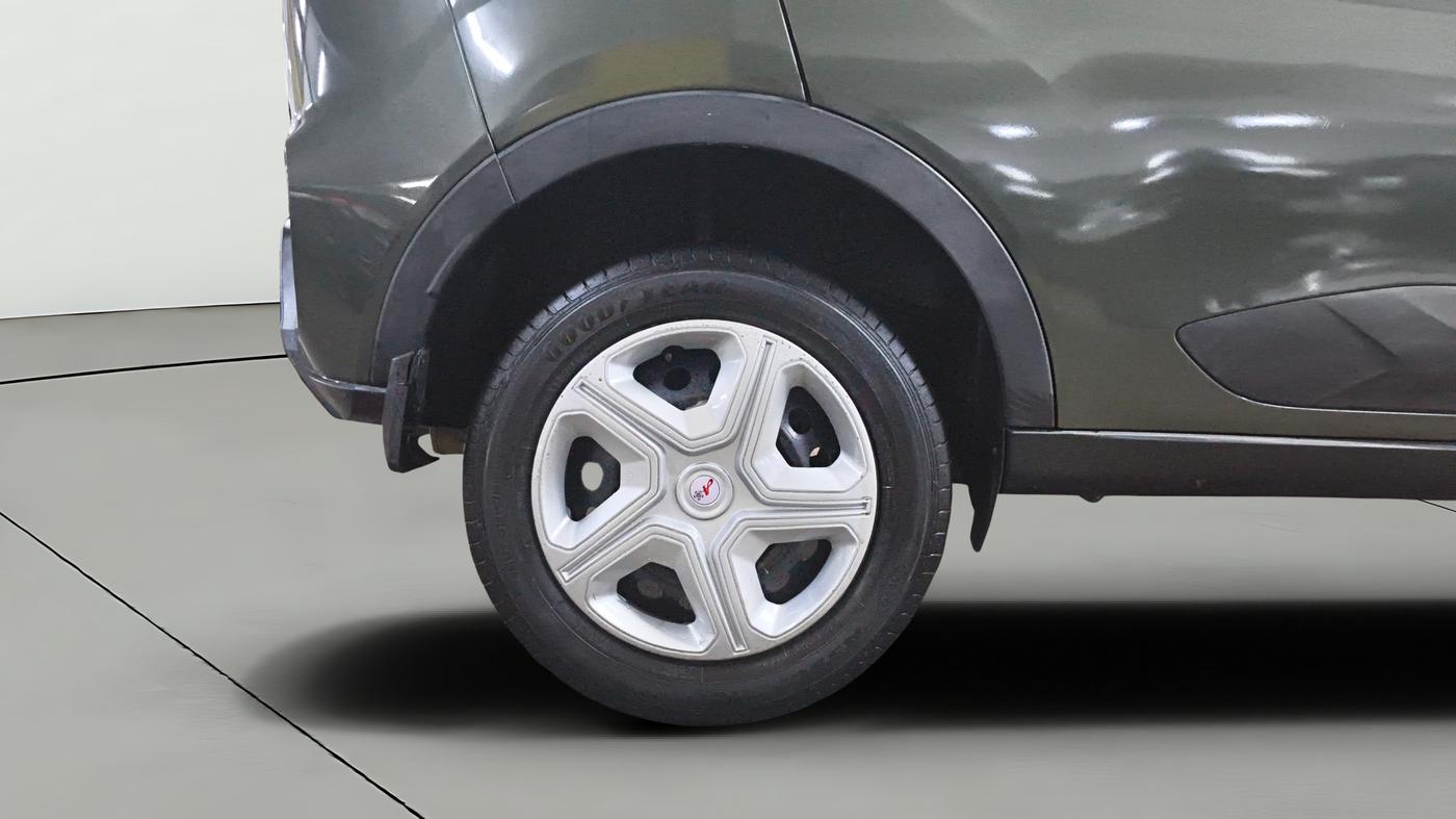 2022 Tata NEXON XM PETROL, Petrol, Manual, 74,200 km, Right Rear Wheel