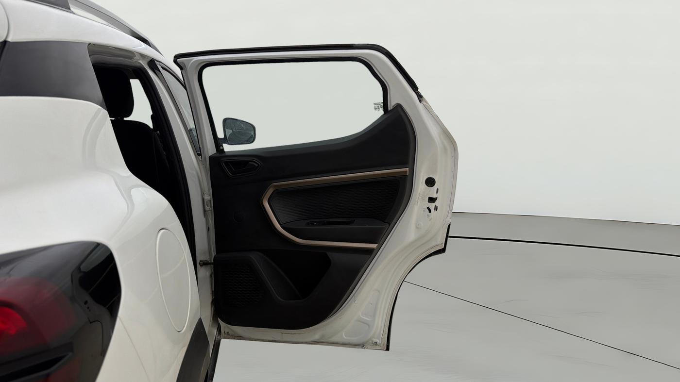 2022 Renault Kiger RXT MT, Petrol, Manual, 39,001 km, RHS Rear Door