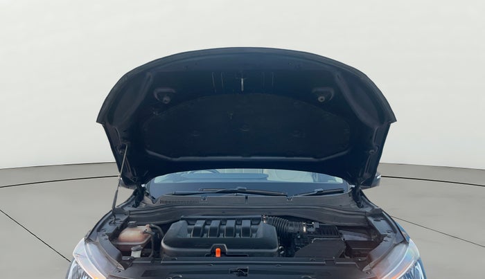 2022 Mahindra XUV700 AX 7 LUXURY P AT 7 STR, Petrol, Automatic, 44,614 km, Open Bonet