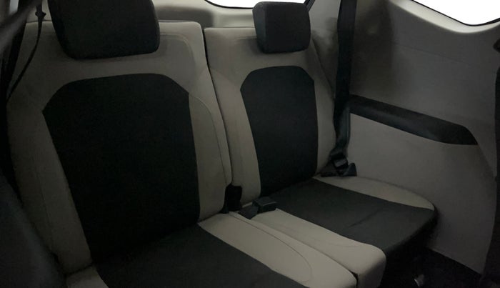 2023 Renault TRIBER RXT, Petrol, Manual, 29,377 km, Third Seat Row ( optional )