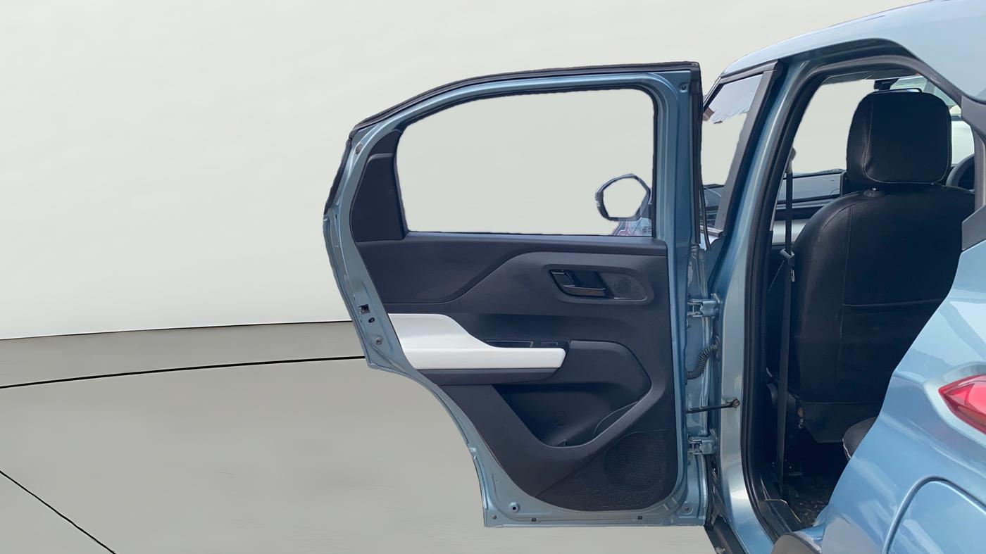 2023 Tata PUNCH ACCOMPLISHED AMT, Petrol, Automatic, 5,147 km, LHS Rear Door