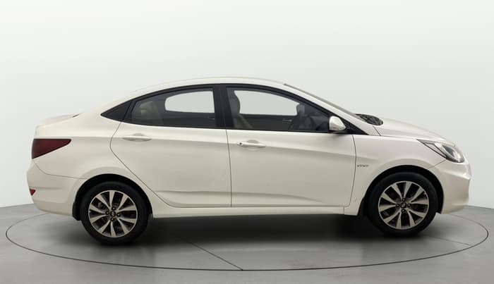2013 Hyundai Verna FLUIDIC 1.6 VTVT SX, Petrol, Manual, 71,742 km, Right Side View